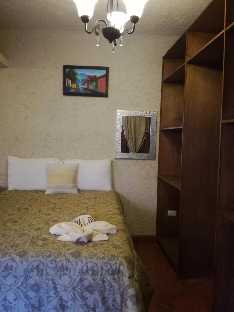 Hotel Mansion Del Rey Антигуа-Гватемала Экстерьер фото